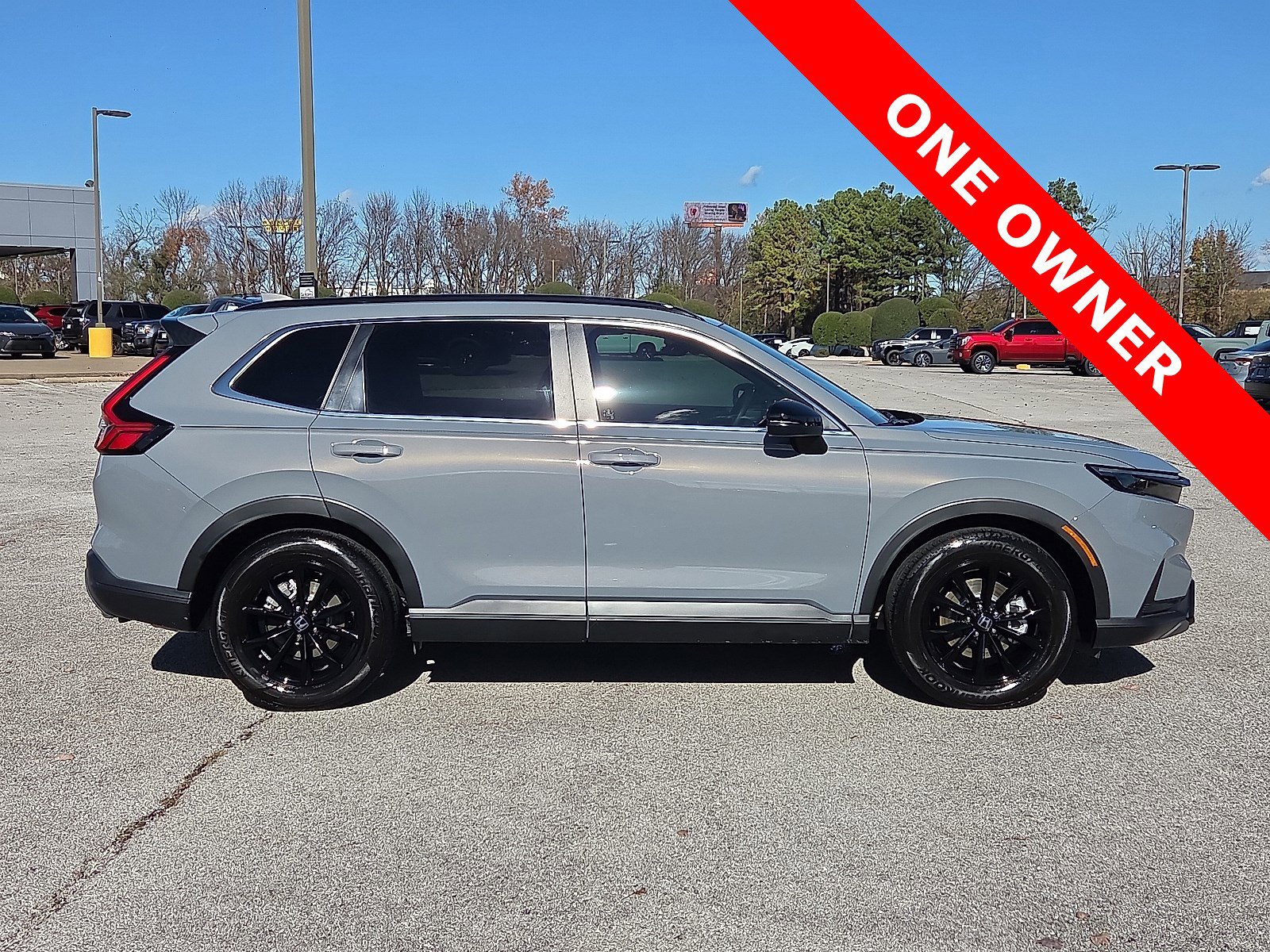 Used 2025 Honda CR-V Sport image 6