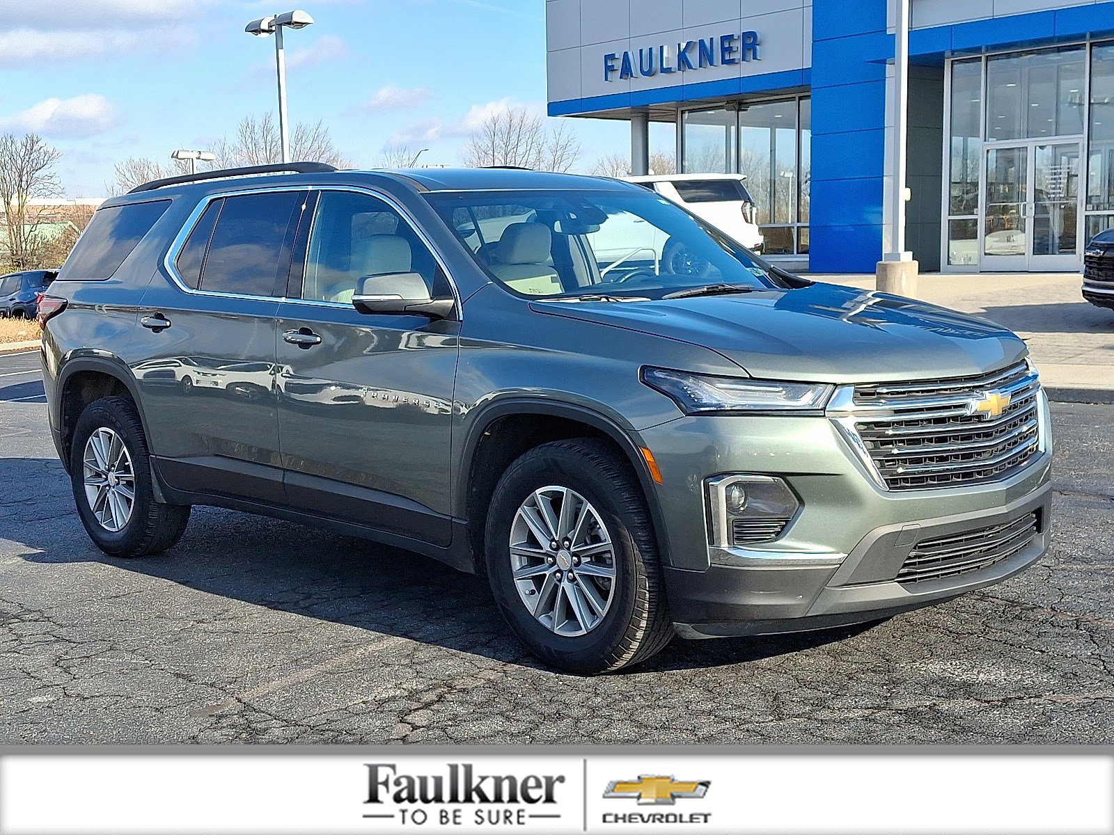 Used 2023 Chevrolet Traverse LT w/ LPO, Floor Liner Package