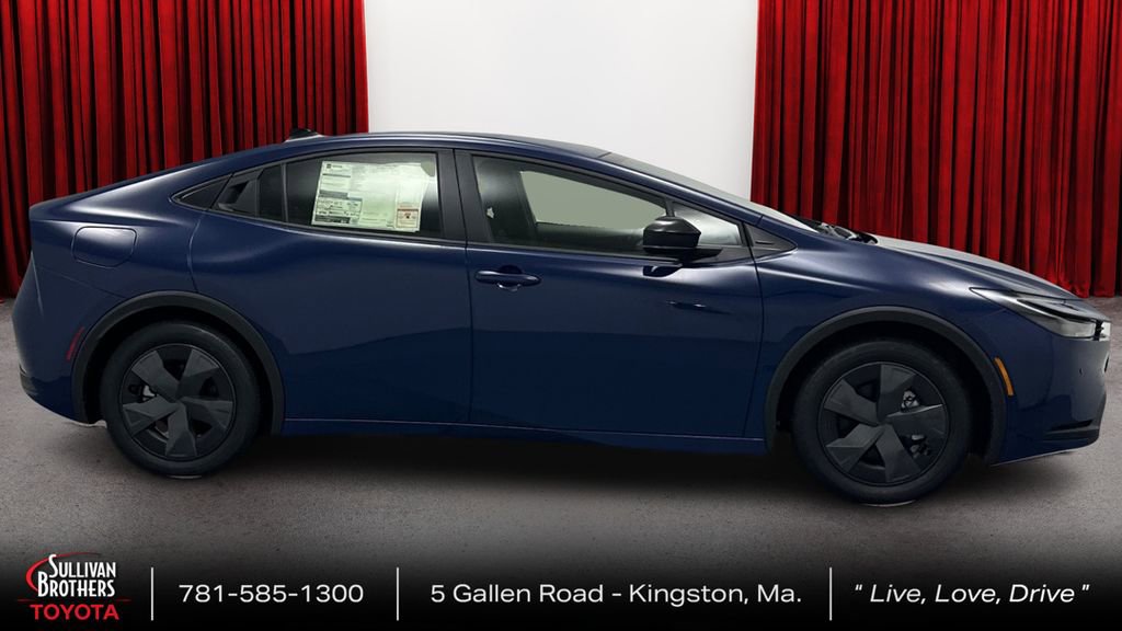 New 2026 Toyota Prius Plug-In Hybrid image 4