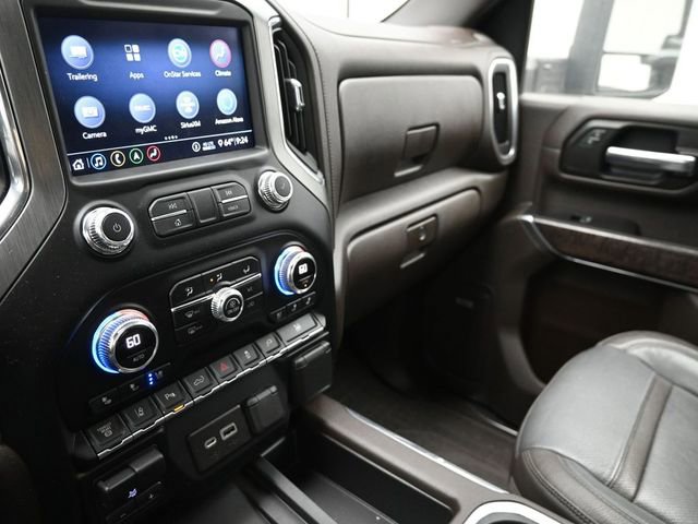 Used 2020 GMC Sierra 3500 Denali w/ Denali Ultimate Package image 32