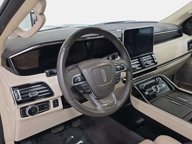 Certified 2020 Lincoln Navigator L Reserve w/ Equipment Group 208A Reserve image 13