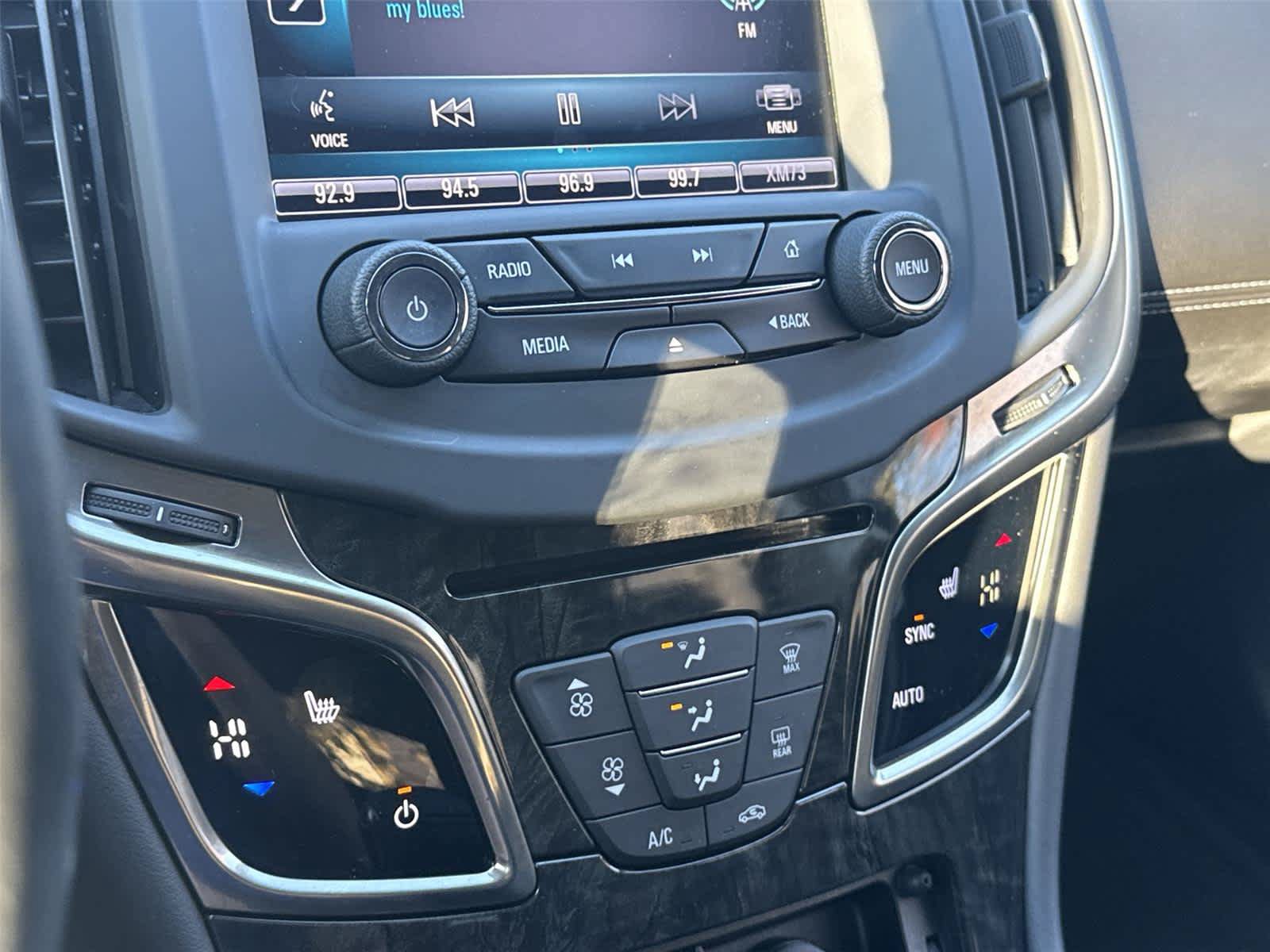 Used 2014 Buick LaCrosse Leather FWD image 29