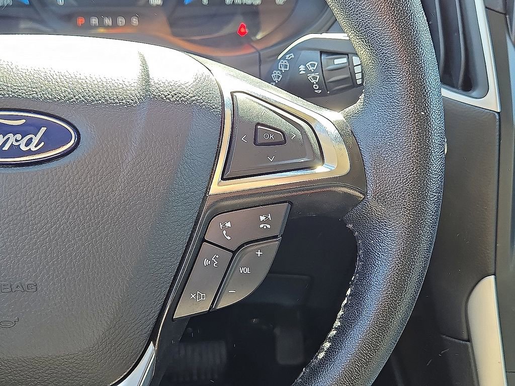 Used 2024 Ford Edge SEL image 25