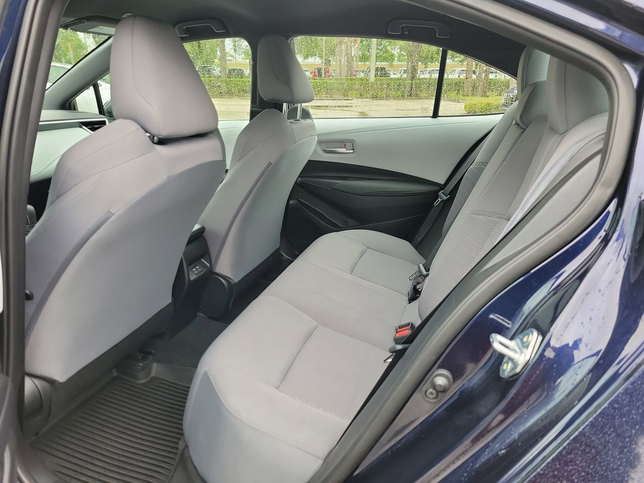 Used 2025 Toyota Corolla SE image 10