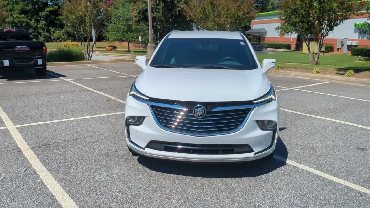 Used 2023 Buick Enclave Essence w/ Trailering Package, 5000 lbs. FWD image 3