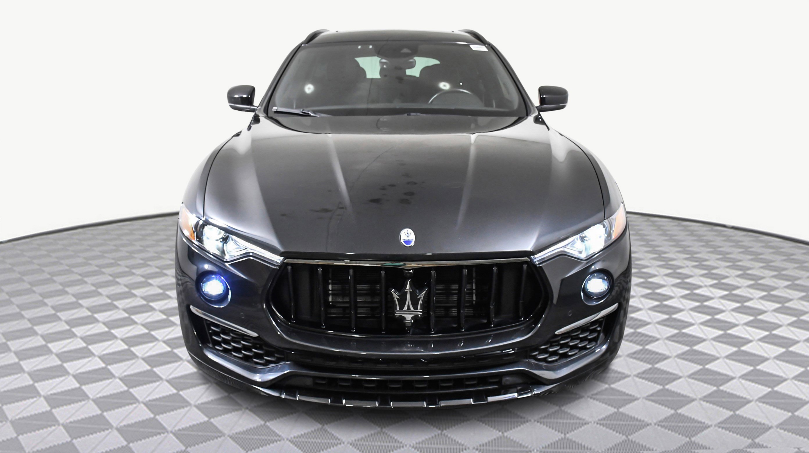 Used 2022 Maserati Levante GT image 2