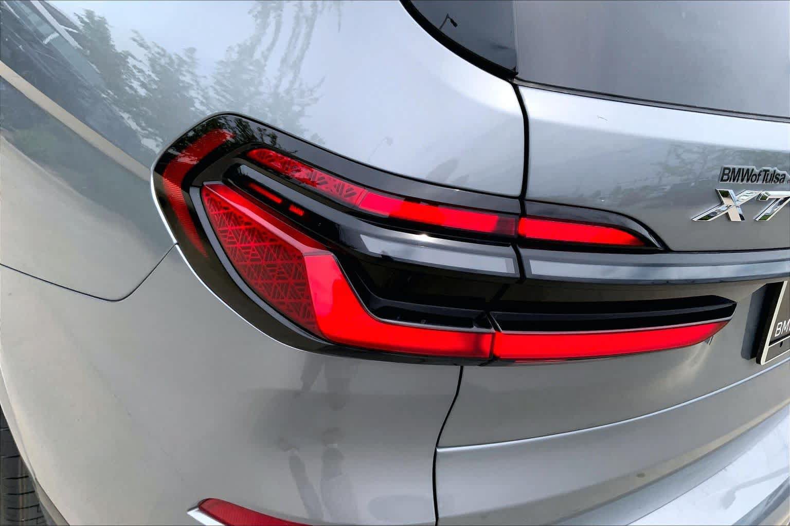 Certified 2025 BMW X7 xDrive40i w/ M Sport Package AWD/4WD image 27
