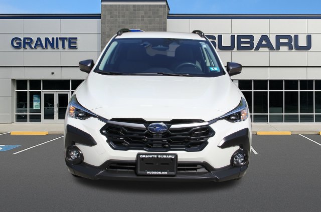 Used 2024 Subaru Crosstrek 2.0i Premium AWD/4WD image 5
