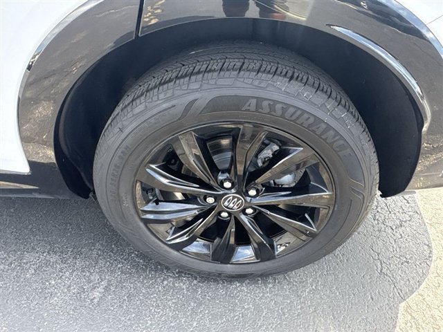 Certified 2024 Buick Envista Sport Touring w/ Convenience I Package FWD image 31