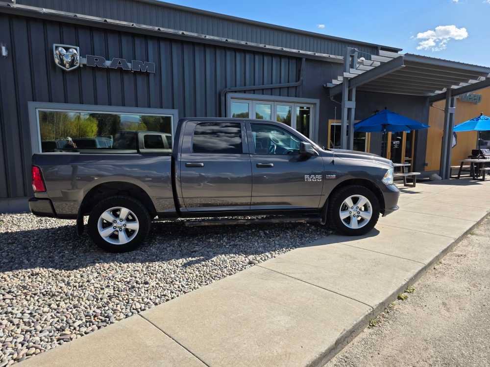 Used 2015 RAM 1500 Express AWD/4WD image 3