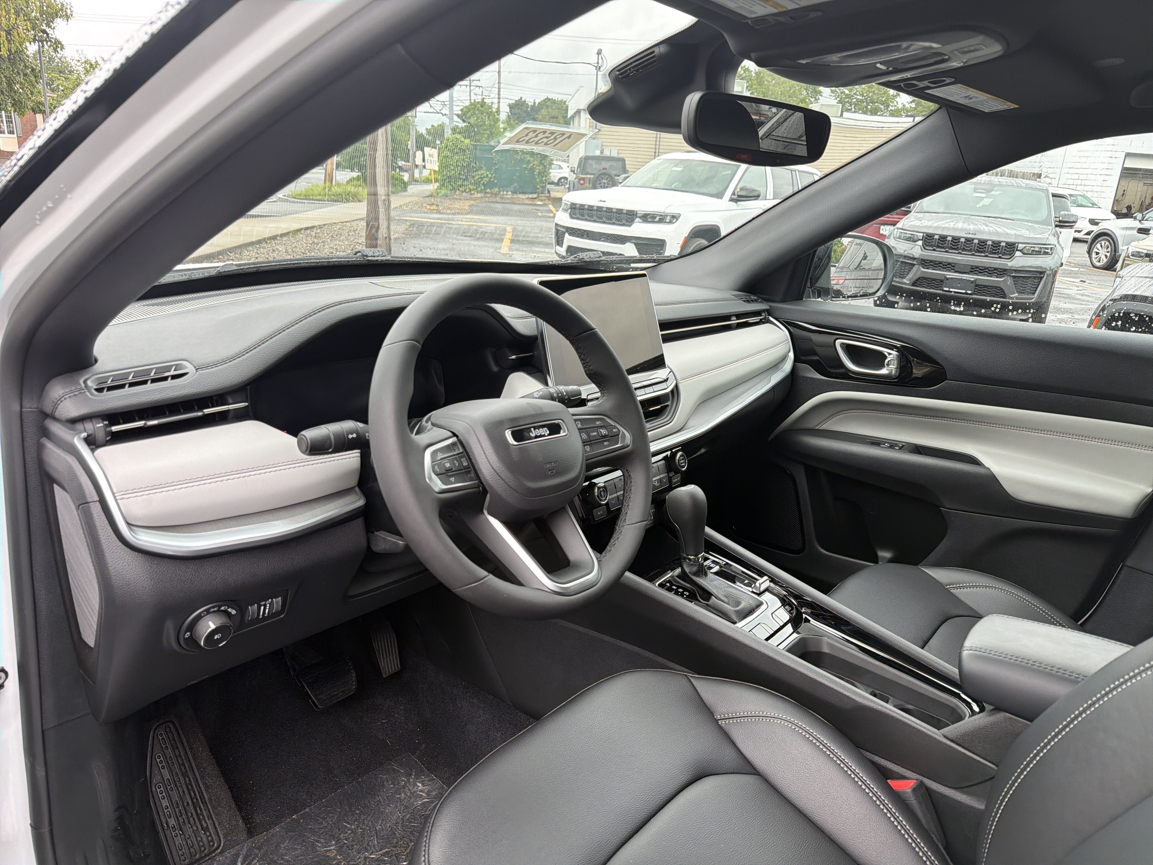 New 2026 Jeep Compass Limited AWD/4WD image 9