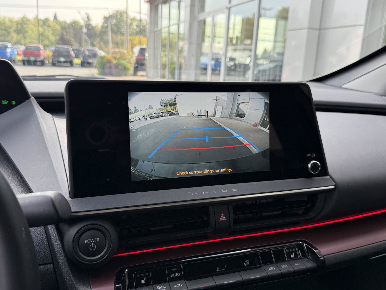 Used 2025 Toyota Prius Plug-In Hybrid FWD image 20