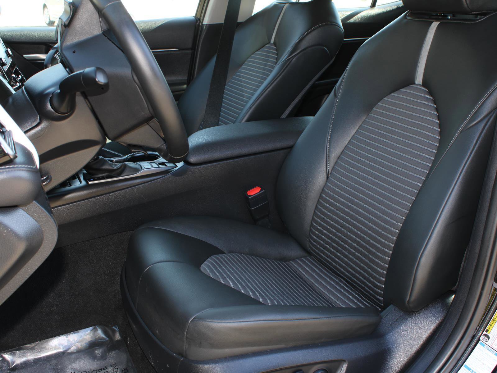 Used 2024 Toyota Camry SE w/ Cold Weather Package AWD/4WD image 14