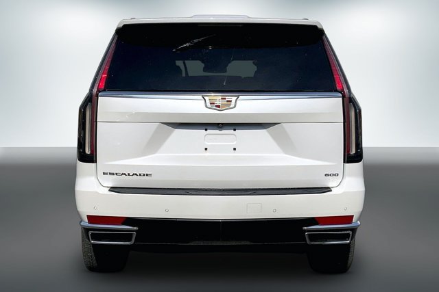 Used 2022 Cadillac Escalade Luxury AWD/4WD image 3