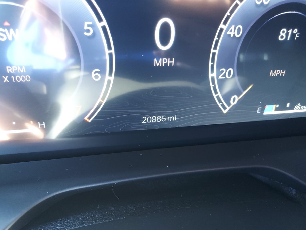 Used 2024 Jeep Grand Cherokee L Laredo AWD/4WD image 19
