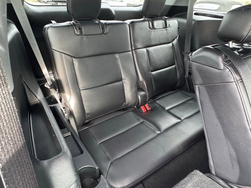 Used 2023 Ford Explorer Limited image 31