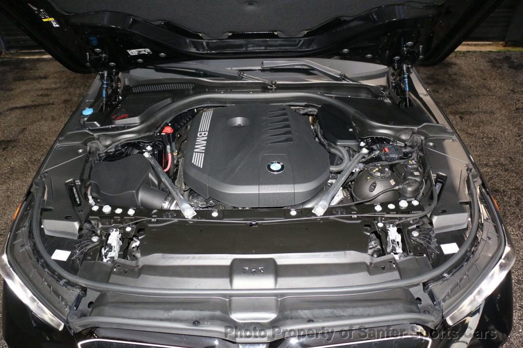 Used 2025 BMW 540i xDrive image 12