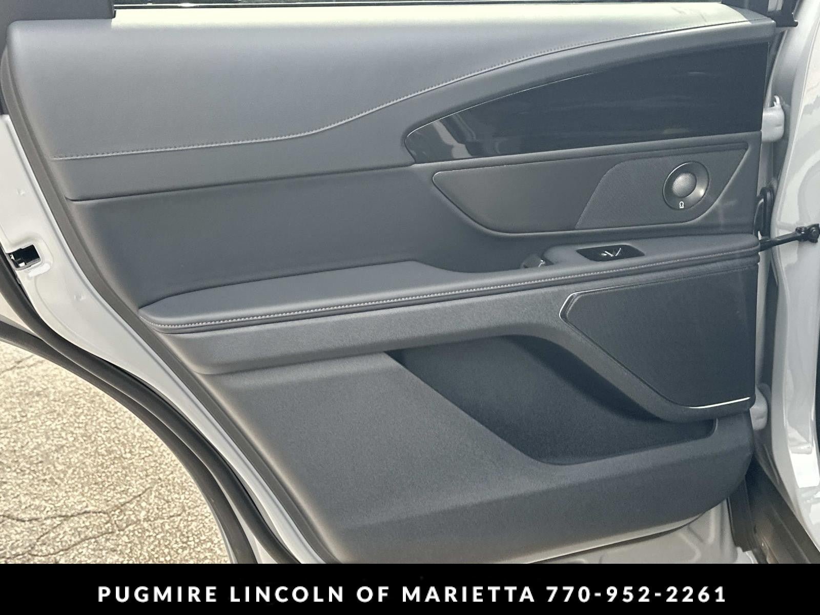 New 2026 Lincoln Nautilus Premier w/ Equipment Group 102A AWD/4WD image 22