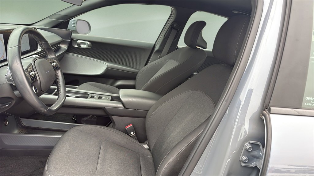 Certified 2023 Hyundai Ioniq 6 SE w/ Cargo Package image 15