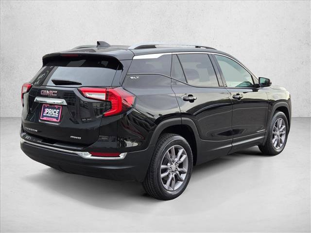 Used 2024 GMC Terrain SLT image 5