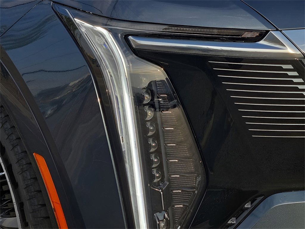 New 2026 Cadillac Escalade IQ Luxury 1 w/ LPO, Floor Liner Package image 8