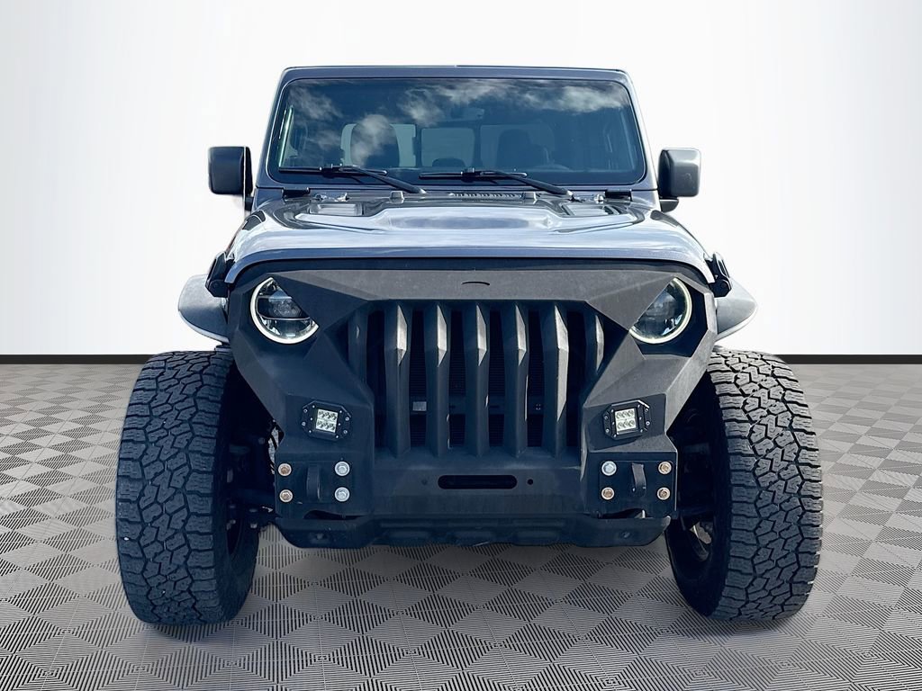 Used 2023 Jeep Gladiator Rubicon w/ LED Lighting Group AWD/4WD image 2