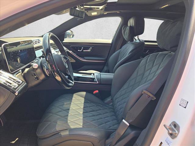 Used 2025 Mercedes-Benz S 580 4MATIC Sedan image 14