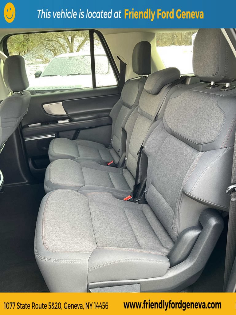Used 2025 Ford Expedition Max Active AWD/4WD image 45