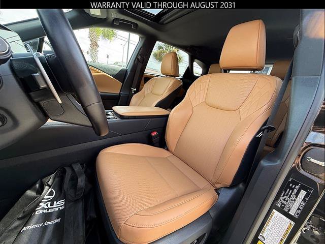 Certified 2025 Lexus RX 350 FWD image 12