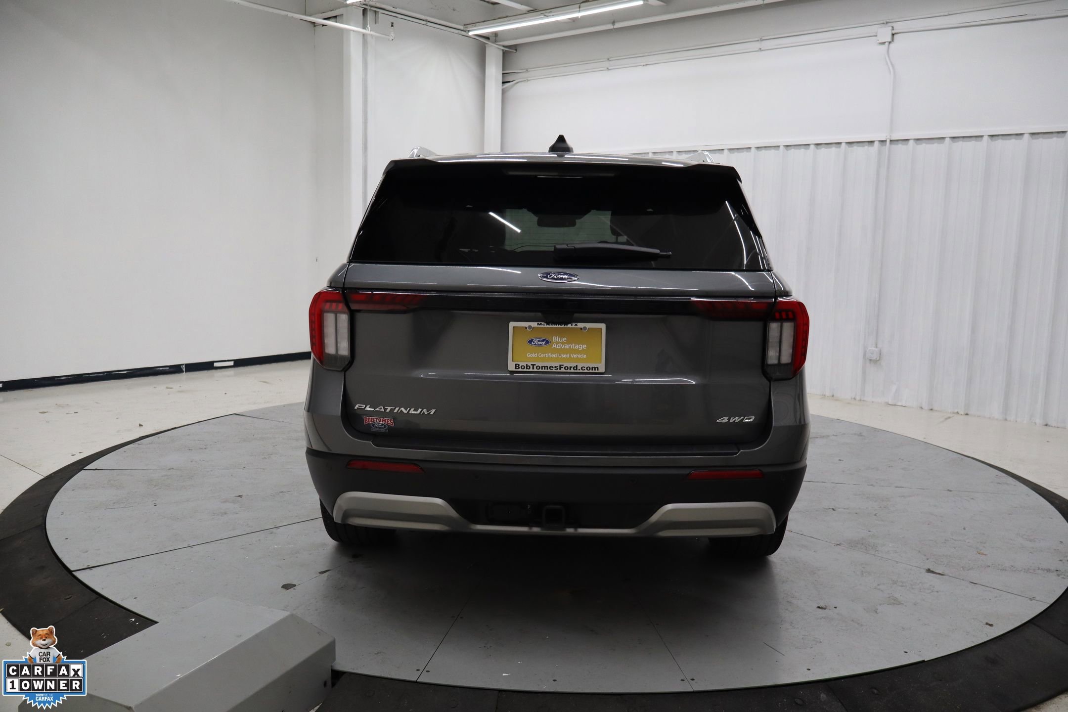 Certified 2025 Ford Explorer Platinum w/ LUX Leather Package image 6