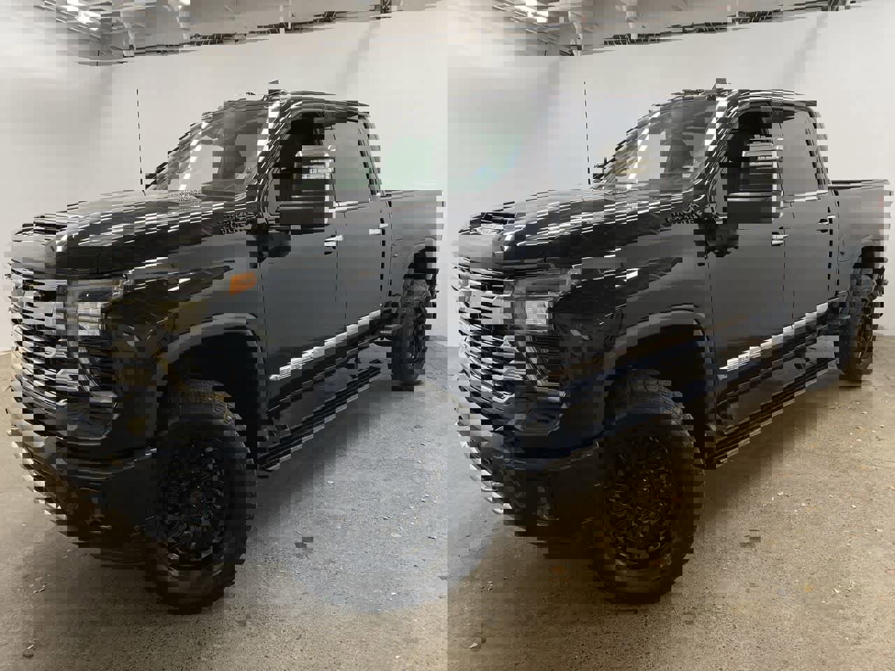 Used 2024 Chevrolet Silverado 2500 High Country w/ High Country Premium Package