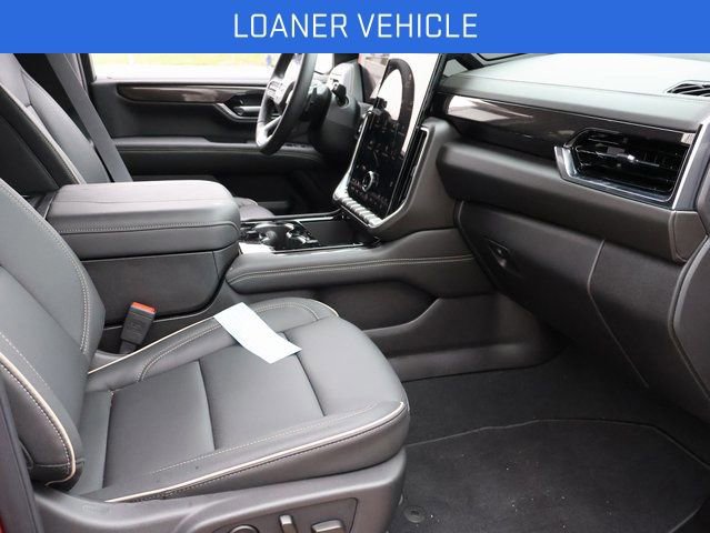 New 2026 GMC Yukon Elevation AWD/4WD image 7
