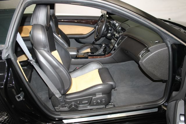 Used 2011 Cadillac CTS V w/ Wood Trim Package RWD image 18