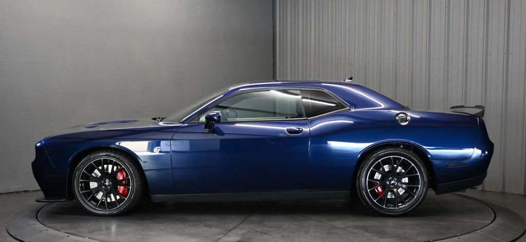 Used 2015 Dodge Challenger SRT Hellcat RWD image 8