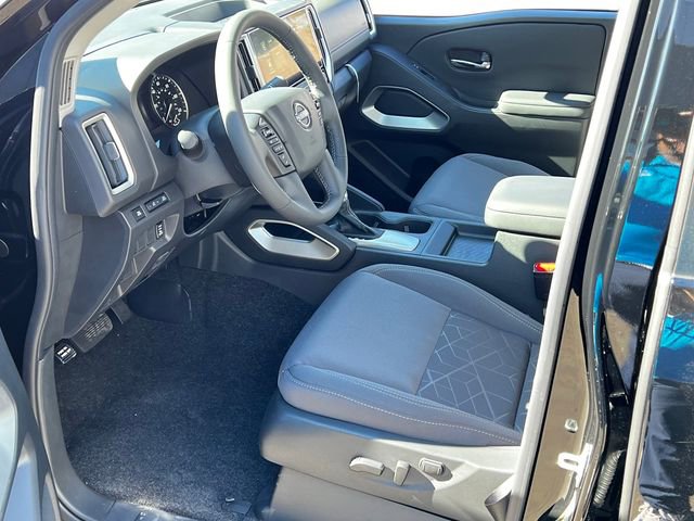 New 2025 Nissan Frontier SV w/ SV Convenience Package image 11