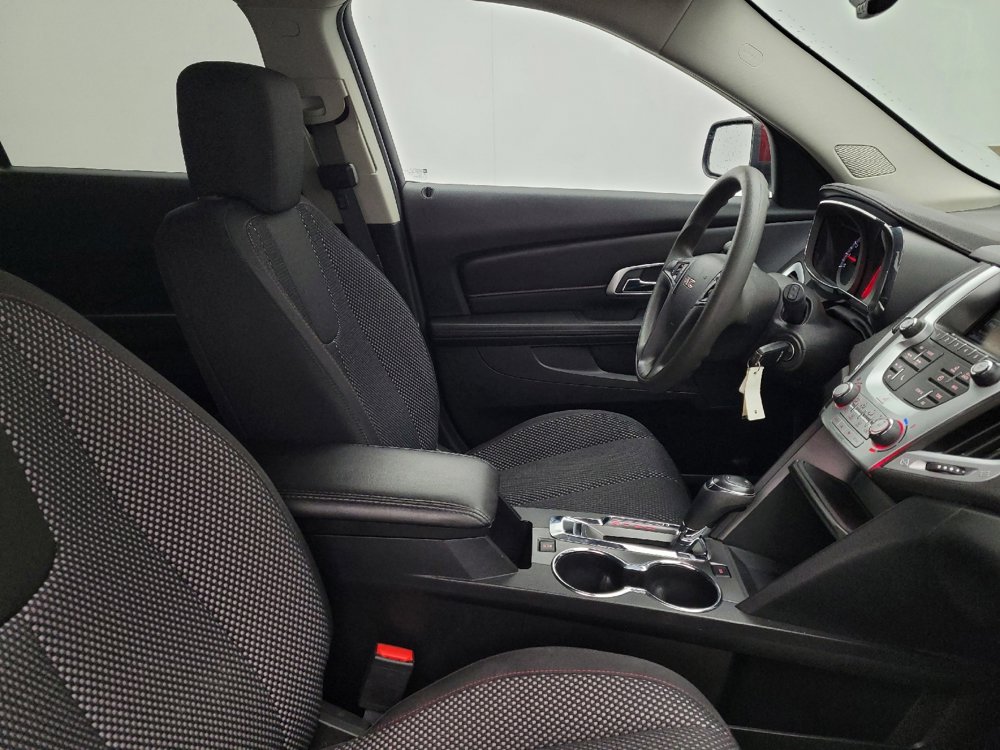 Used 2017 GMC Terrain SLE image 21