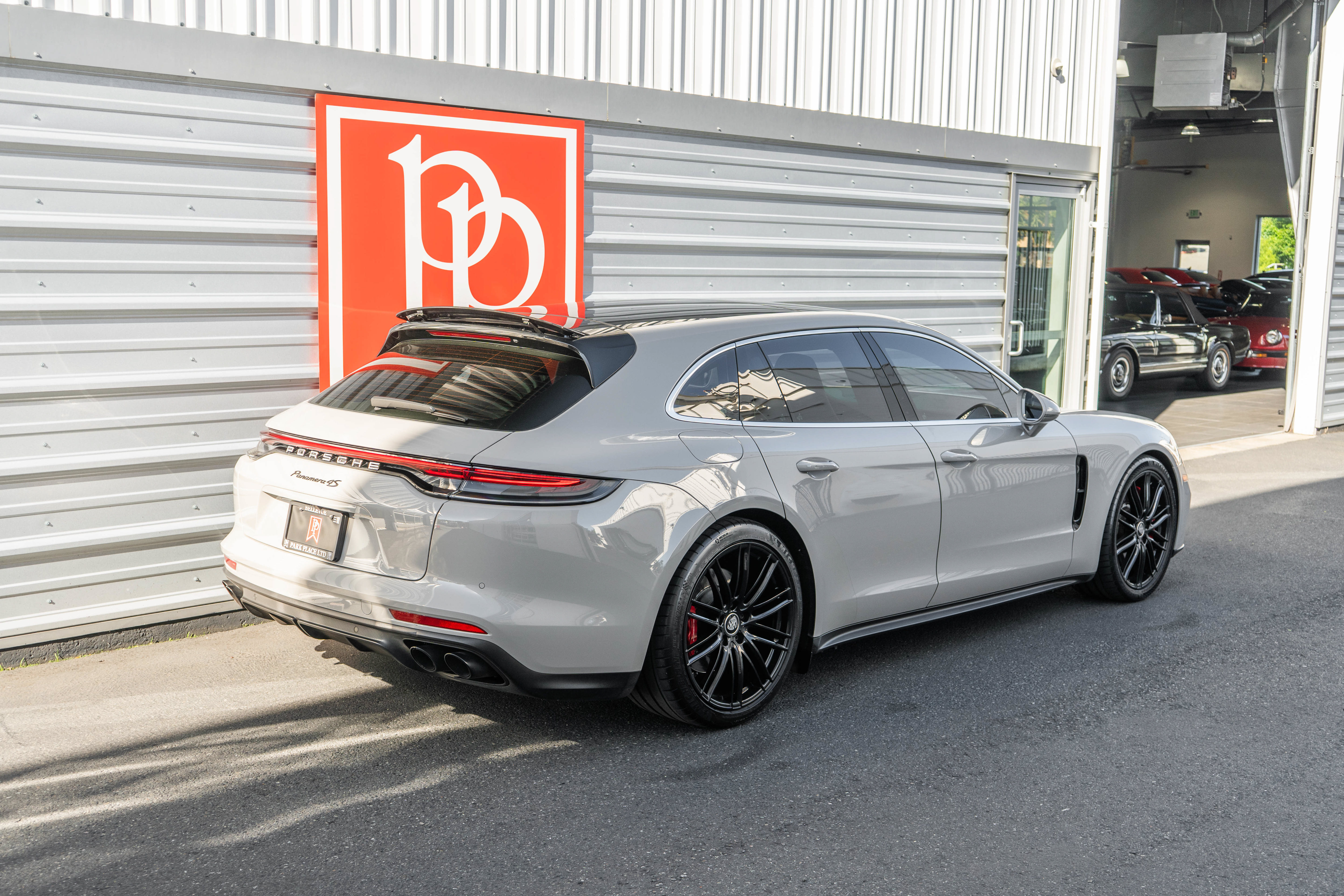 Used 2023 Porsche Panamera 4S AWD/4WD image 40