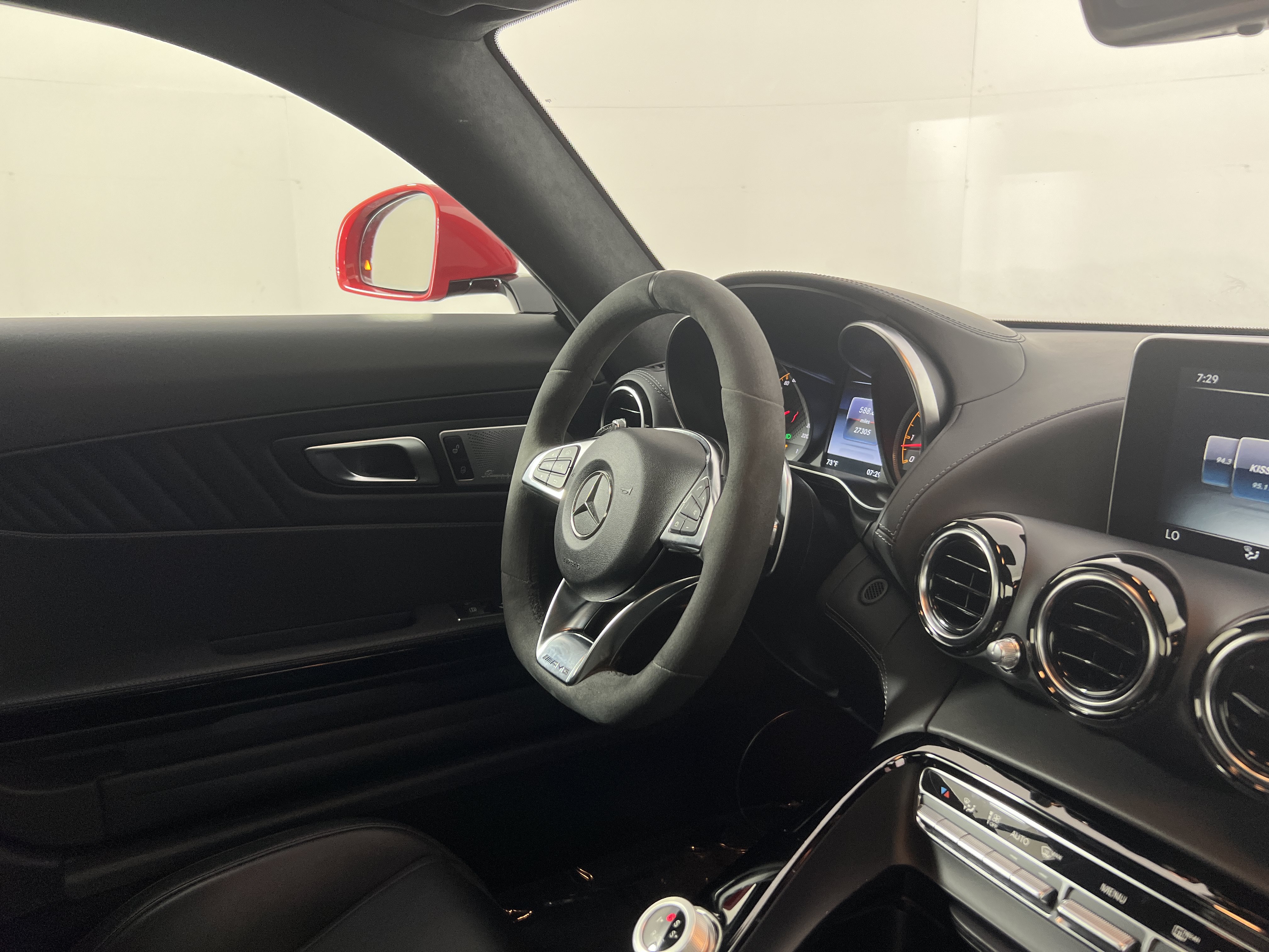 Used 2016 Mercedes-Benz AMG GT S image 10