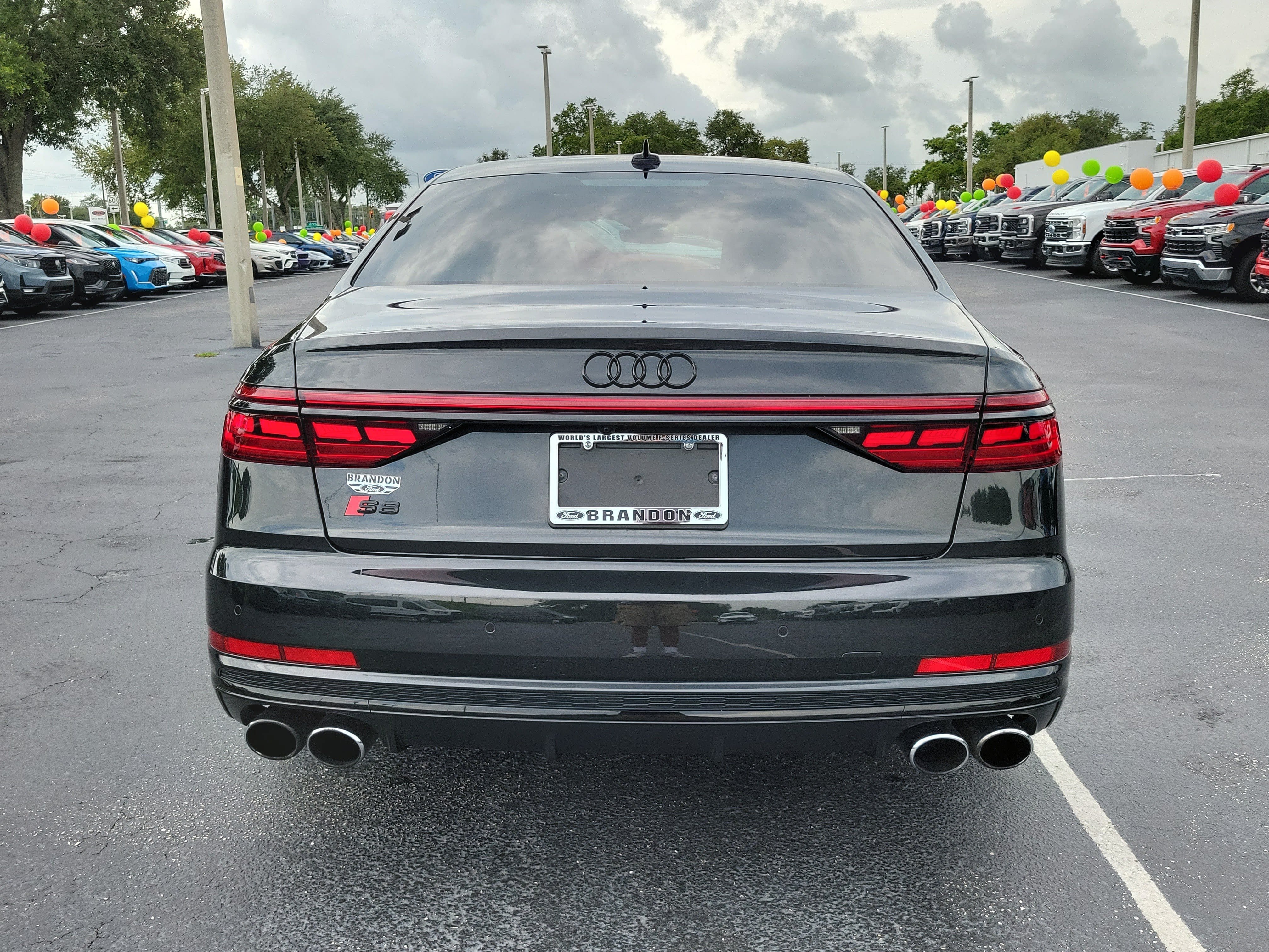 Used 2021 Audi S8 L w/ S8 Executive Package AWD/4WD image 8
