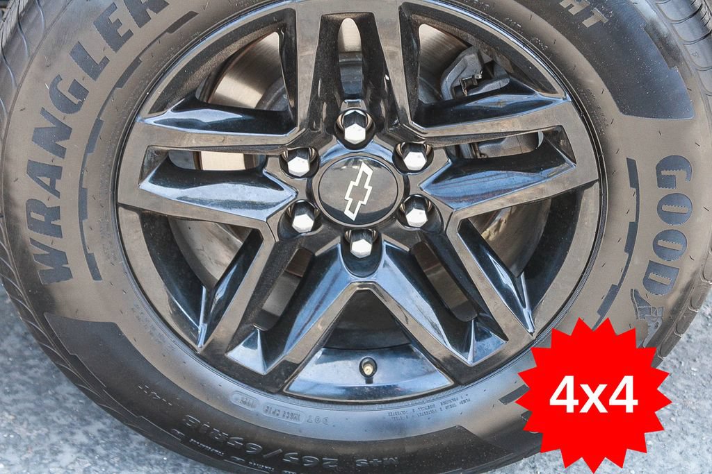 Used 2021 Chevrolet Silverado 1500 LT Trail Boss w/ Convenience Package II AWD/4WD image 11