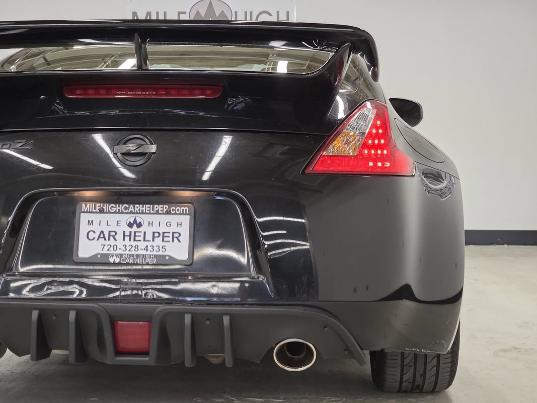 Used 2017 Nissan 370Z Coupe RWD image 44
