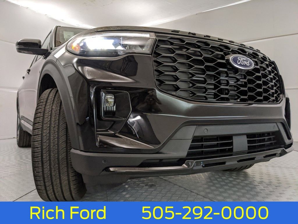 New 2025 Ford Explorer ST-Line w/ Premium Package image 29