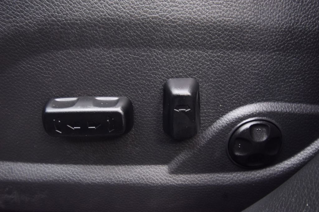 Used 2017 Hyundai Santa Fe Sport w/ 2.0T Ultimate Tech Package 05 image 27