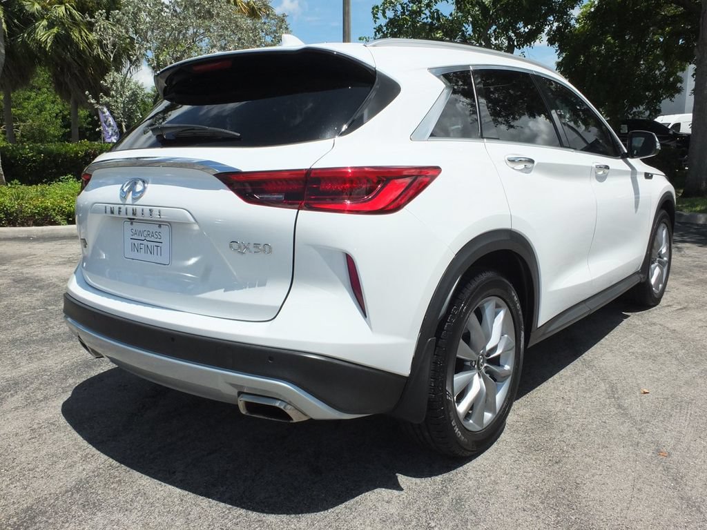 Used 2021 INFINITI QX50 Luxe FWD image 7