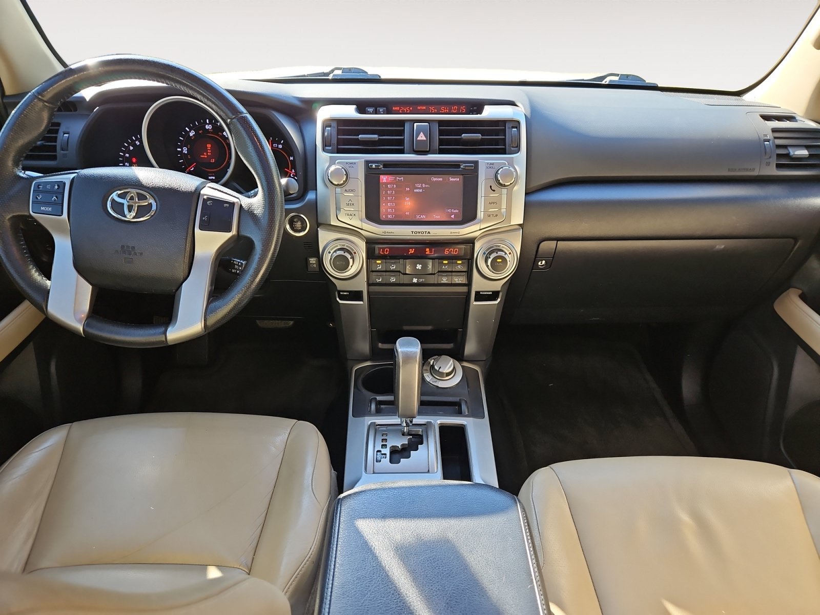 Used 2013 Toyota 4Runner Limited AWD/4WD image 10