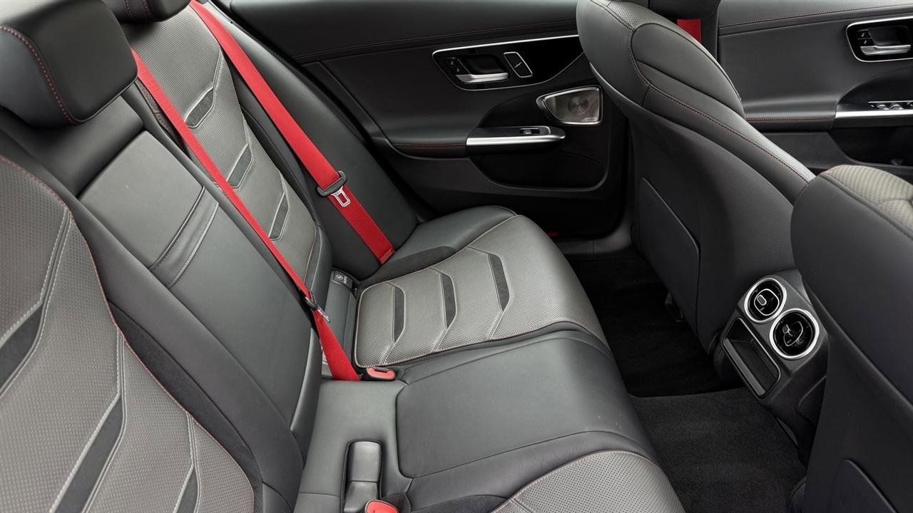 Used 2024 Mercedes-Benz C 36 AMG S image 25