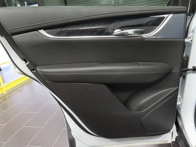 Certified 2023 Cadillac XT6 Premium Luxury w/ Technology Package image 11