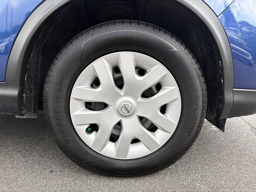Used 2020 Nissan Rogue Sport S FWD image 12