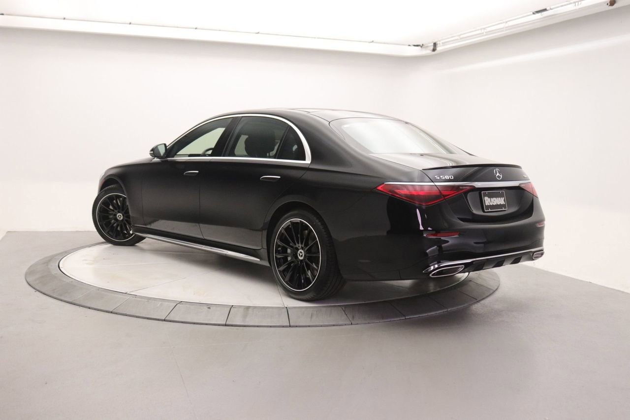 New 2026 Mercedes-Benz S 580 4MATIC Sedan image 2
