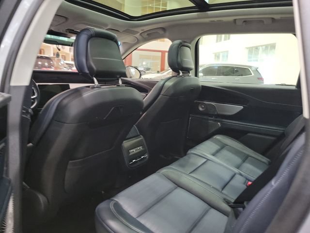 Used 2024 Lincoln Nautilus Reserve w/ Equipment Group 203A AWD/4WD image 6